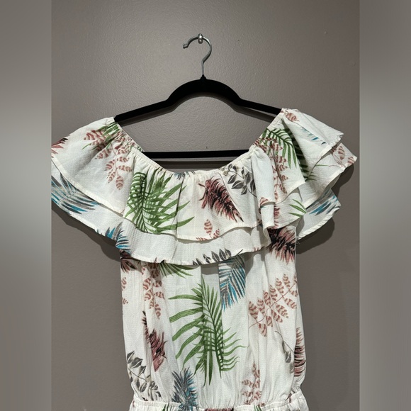 New with tag fashion nova medium romper - Picture 3 of 8